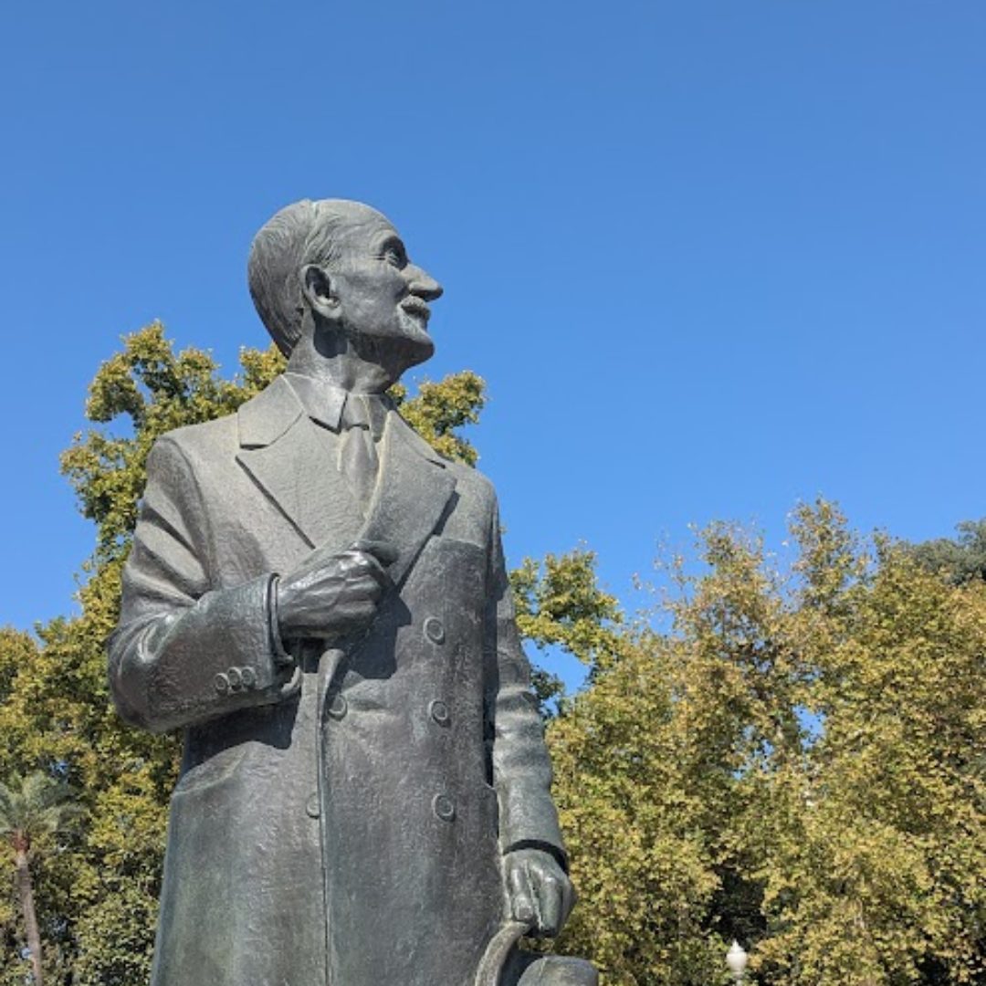 Misterios en la Plaza de España